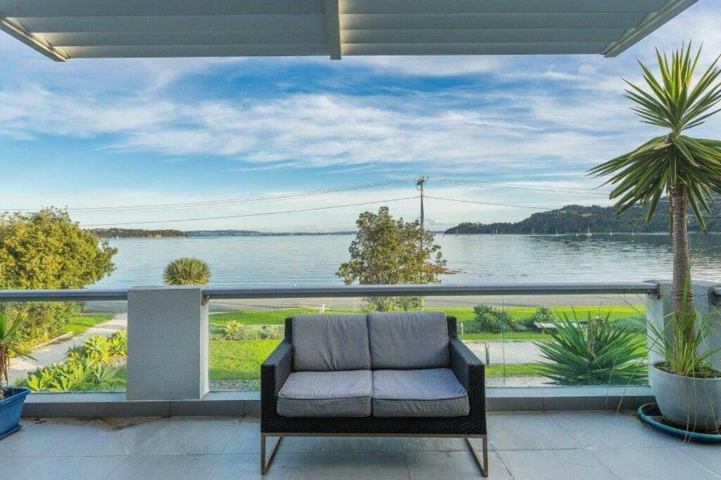 Waiheke Waterfront Lodge Oneroa Exteriör bild
